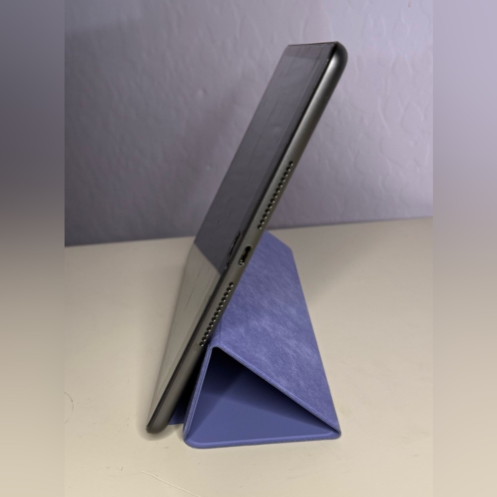 Apple Purple iPad Cover with Tri-Fold Design (5th Generation) - Picture 6 of 7